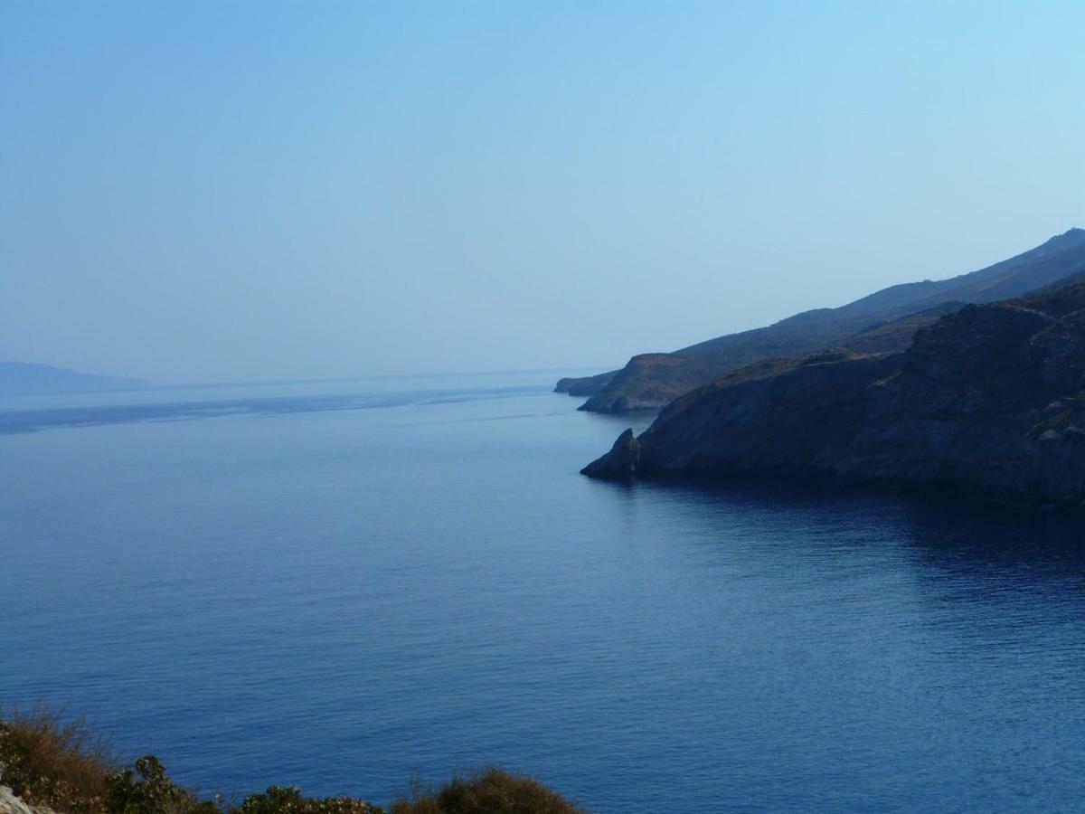 Calme Et Detente. Vue Panoramique Mer Egee. Spathi  Exterior photo